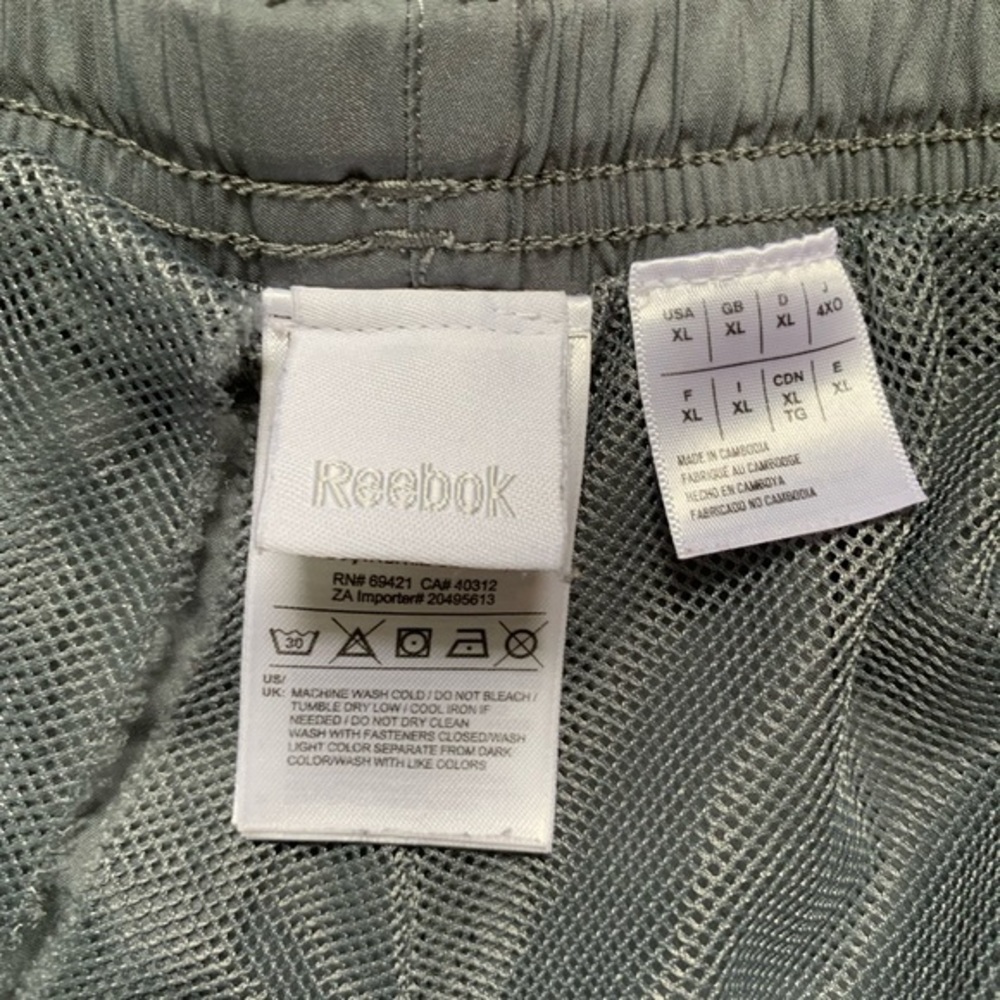 Reebok Size‎ XL SpeedWick 30” Inseam sweatpants with front and back pockets - Picture 5 of 9